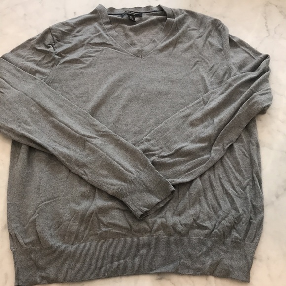 Banana Republic gray sweater XL luxury blend - Picture 3 of 4